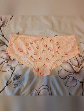 NWT Victoria's Secret Pink Peach Print Lace-Trim Panty Underwear Medium